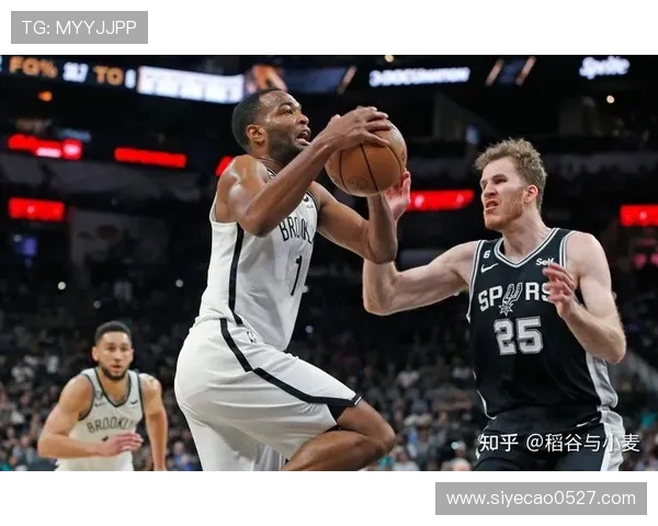 杭州网球队战术解析：如何在比赛中运用策略提升胜率与团队协作